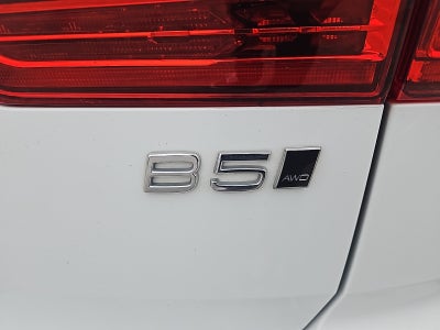 2022 Volvo XC60 B5 Momentum hybrid