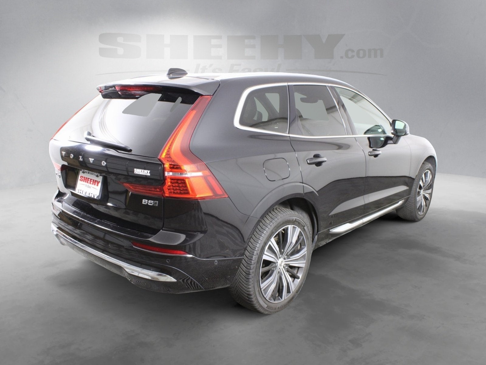 2022 Volvo XC60 B5 Inscription