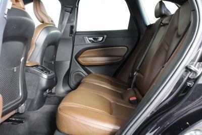 2022 Volvo XC60 B5 Inscription