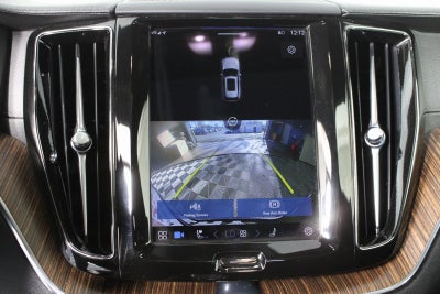 2022 Volvo XC60 B5 Inscription