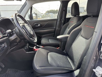 2022 Jeep Renegade Trailhawk