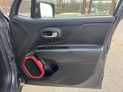 2022 Jeep Renegade Trailhawk