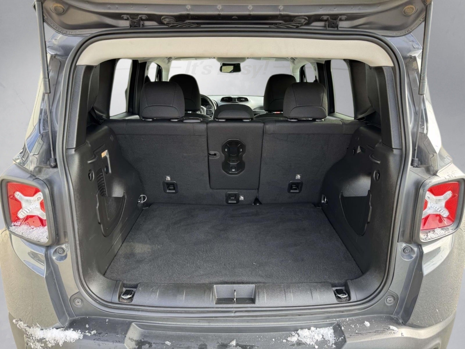 2022 Jeep Renegade Trailhawk