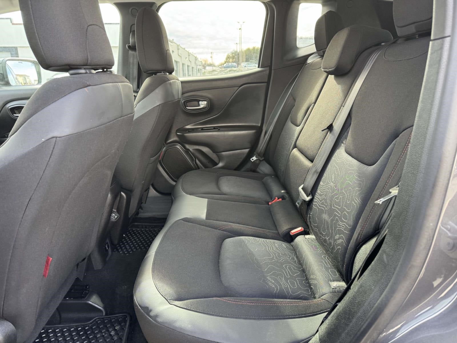 2022 Jeep Renegade Trailhawk