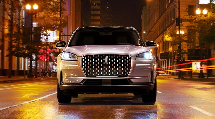 The striking grille of a 2024 Lincoln Corsair® SUV is shown. | Sheehy Lincoln of Gaithersburg in Gaithersburg MD