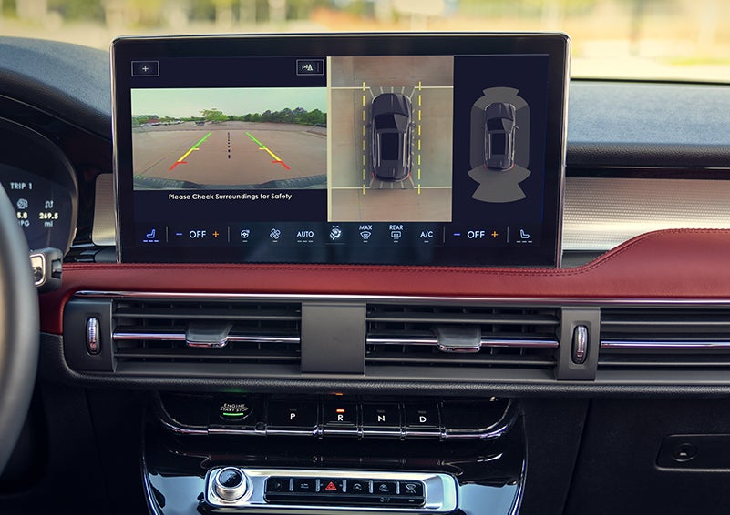 The large center touchscreen of a 2024 Lincoln Corsair® SUV is shown. | Sheehy Lincoln of Gaithersburg in Gaithersburg MD