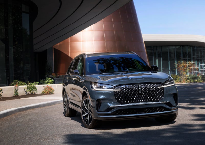 A 2026 Lincoln Black Label™ Aviator® SUV is shown with the available Special Edition Package. | Sheehy Lincoln of Gaithersburg in Gaithersburg MD